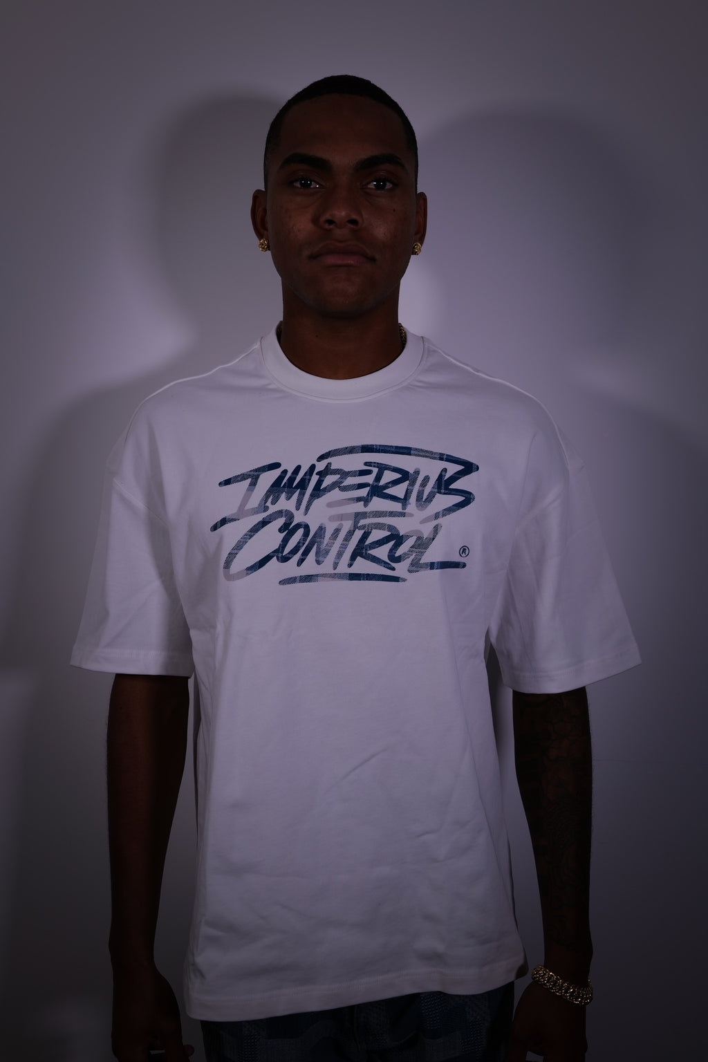 T-Shirt Signature Strokes – Bleu Brume